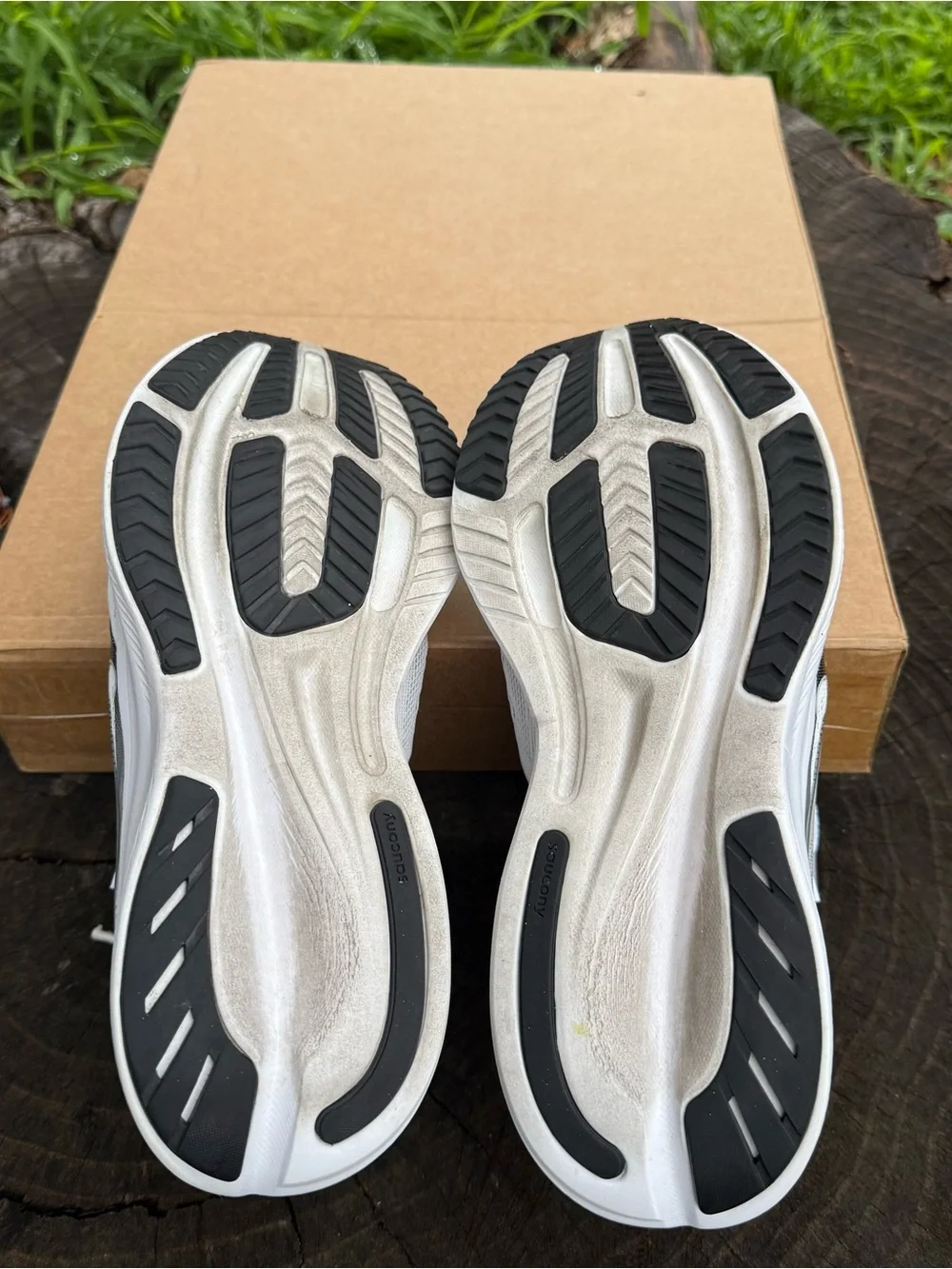 Saucony Ride 16 men’s sneakers shoes size 9.5